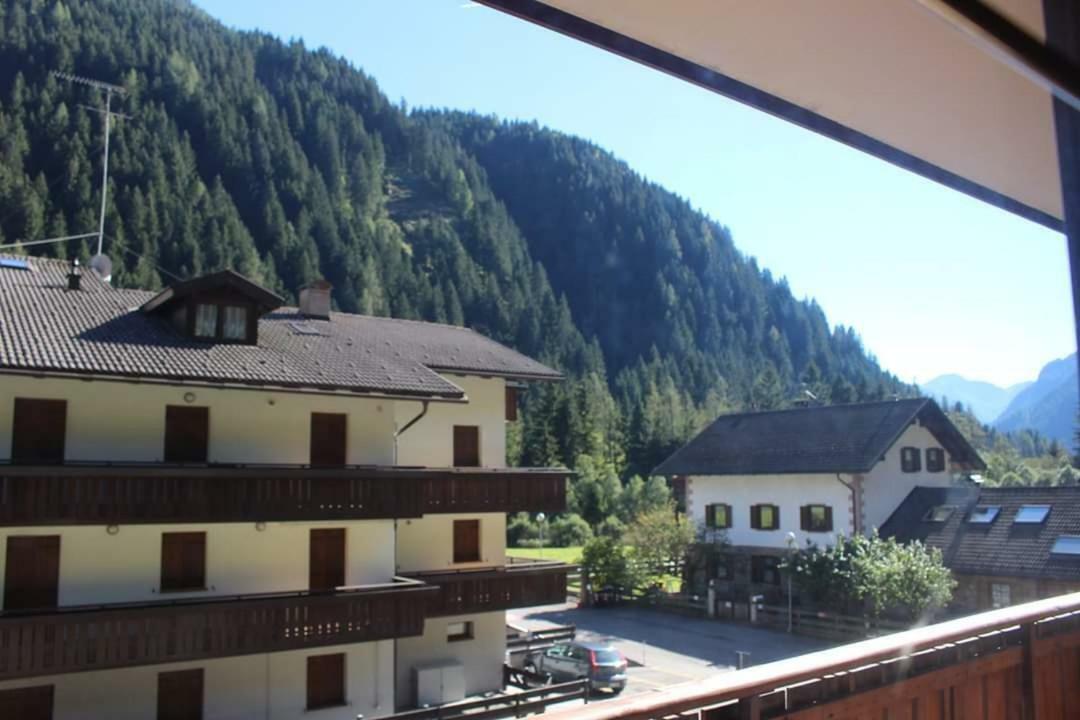 Appartamento Viola ed Elia Predazzo Exterior foto